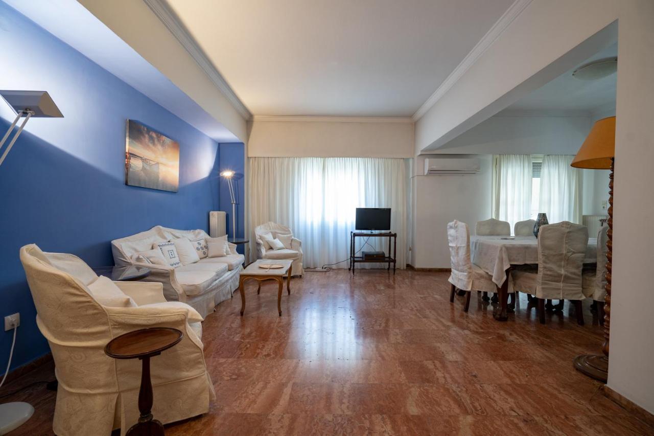 Larissa Station Metro St. 2 Bedrooms 3 Pers. Flat Athens Exterior photo