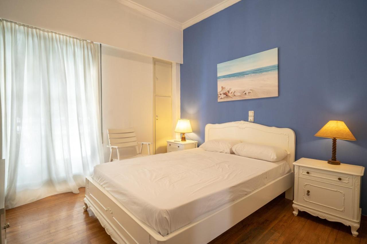 Larissa Station Metro St. 2 Bedrooms 3 Pers. Flat Athens Exterior photo