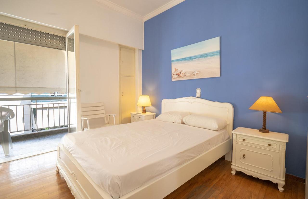 Larissa Station Metro St. 2 Bedrooms 3 Pers. Flat Athens Exterior photo